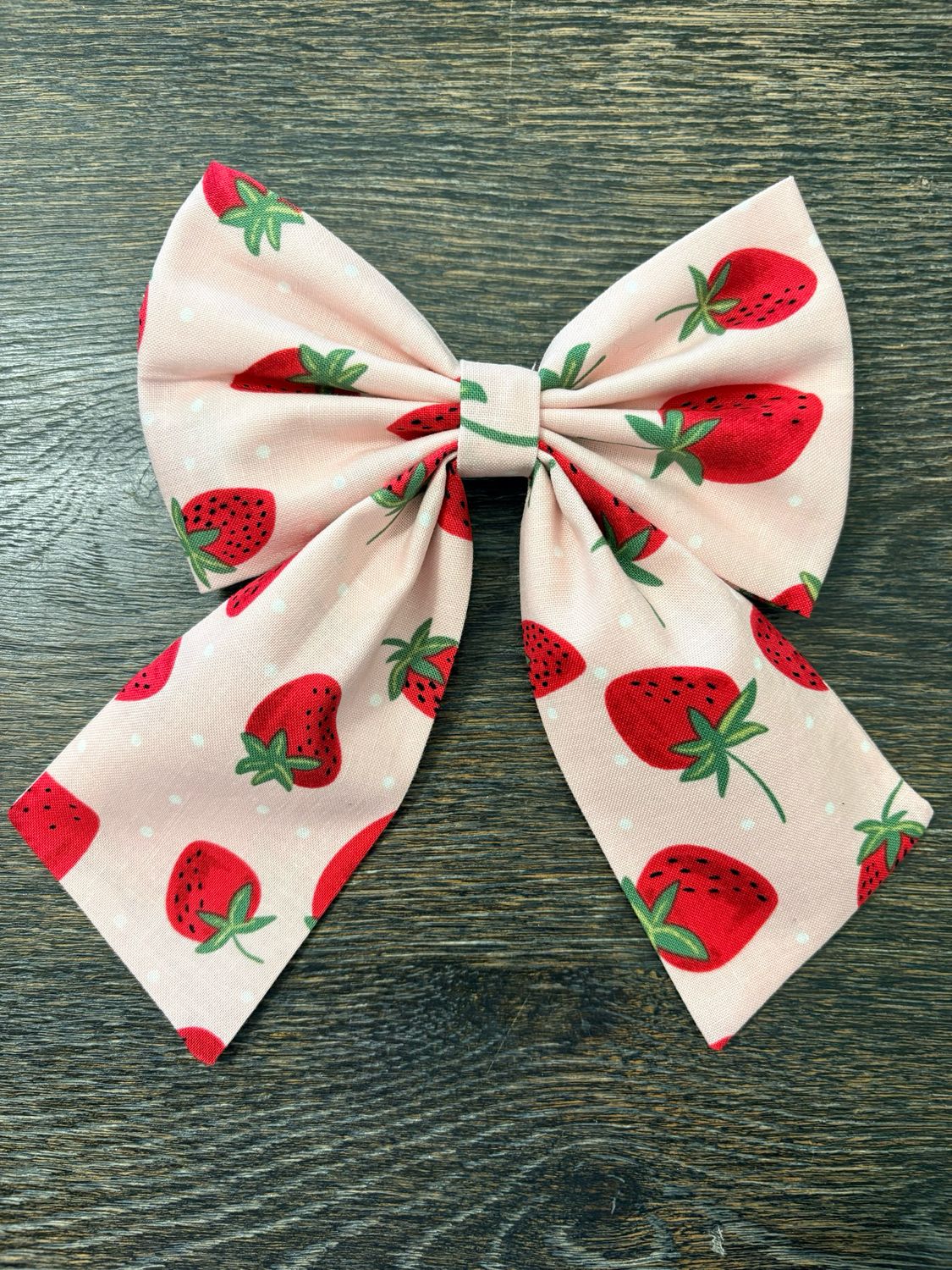 Berry Irresistible Bow