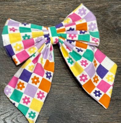 Groovy Spring Bow