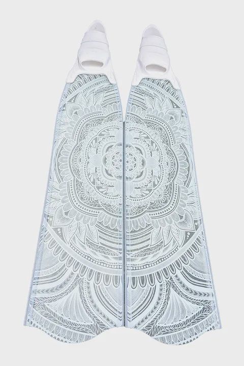 Penetrator MENDALA Blades WHITE RAILS SOFTS