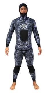 Venture UKU Men&#39;s Wetsuit LARGE