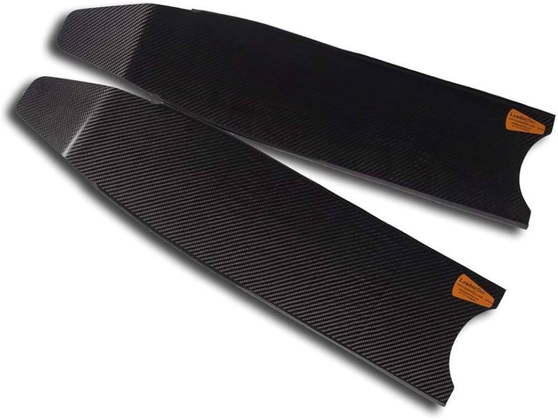LeaderFins CARBON MIX MEDIUMS