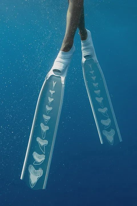 Penetrator SHARKTOOTH Blades WHITE RAILS MEDIUMS