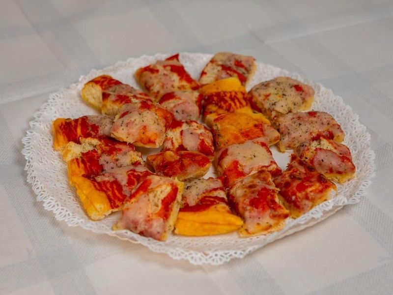 Trancetti di pizza gusti vari - 50 pz