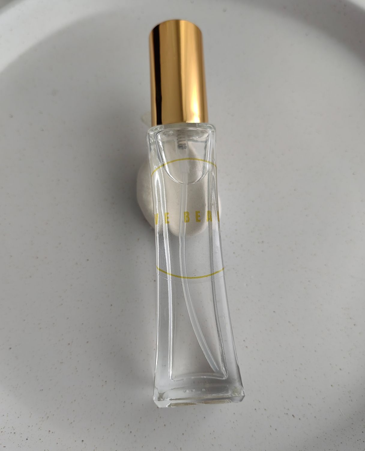 PERFUME