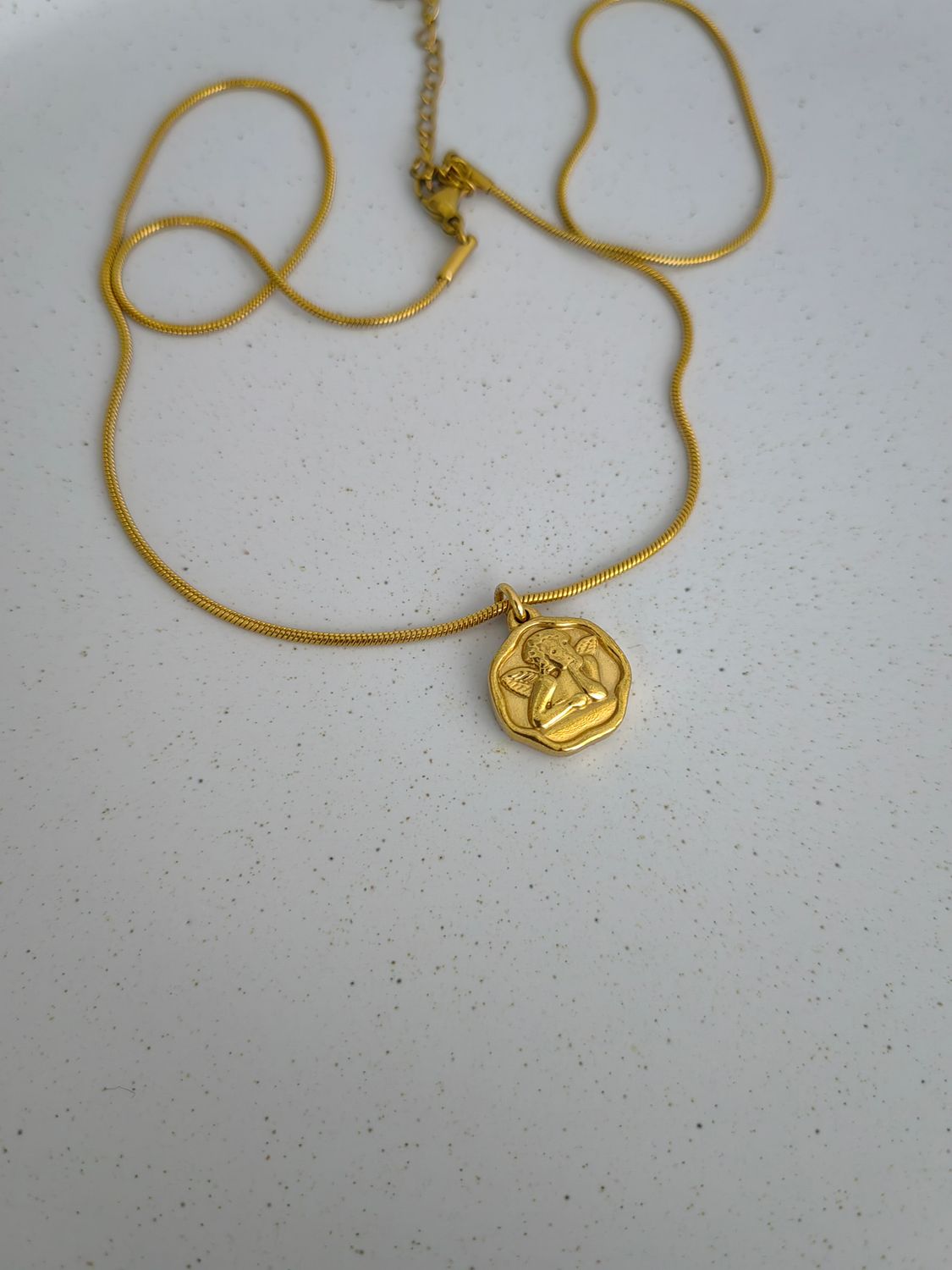 ANGEL NECKLACE