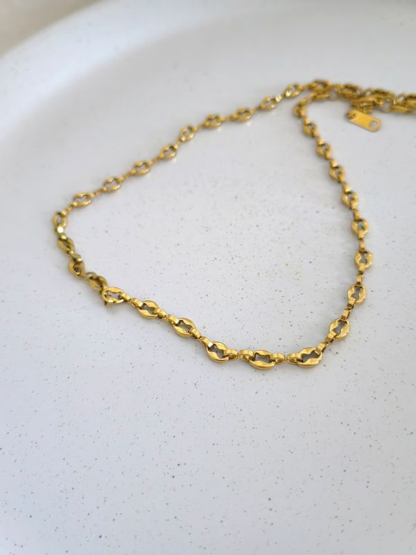 COFFEE BEANS NECKLACE