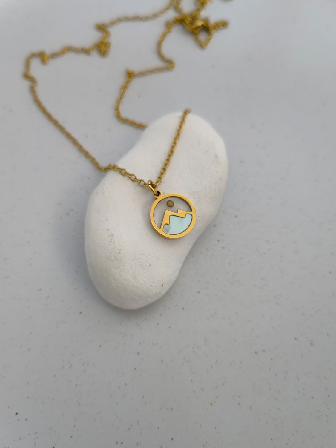 FAITH NECKLACE