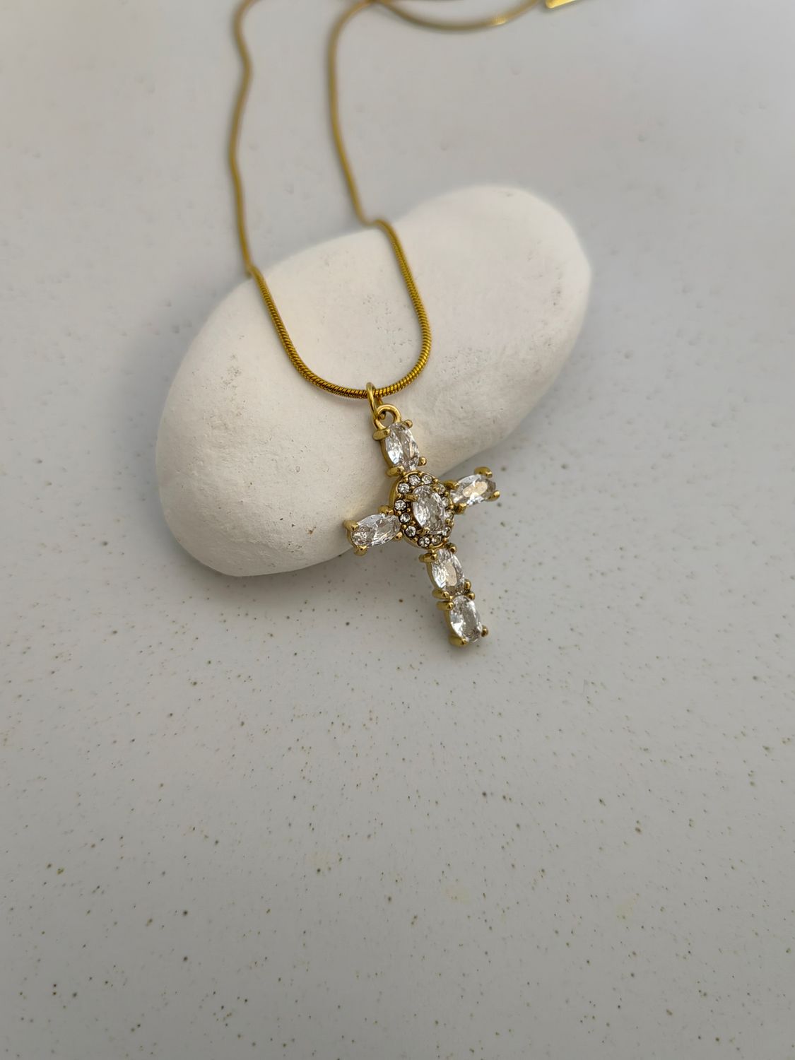 GRACE NECKLACE