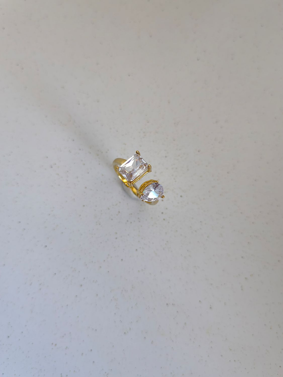 ANGELA RING