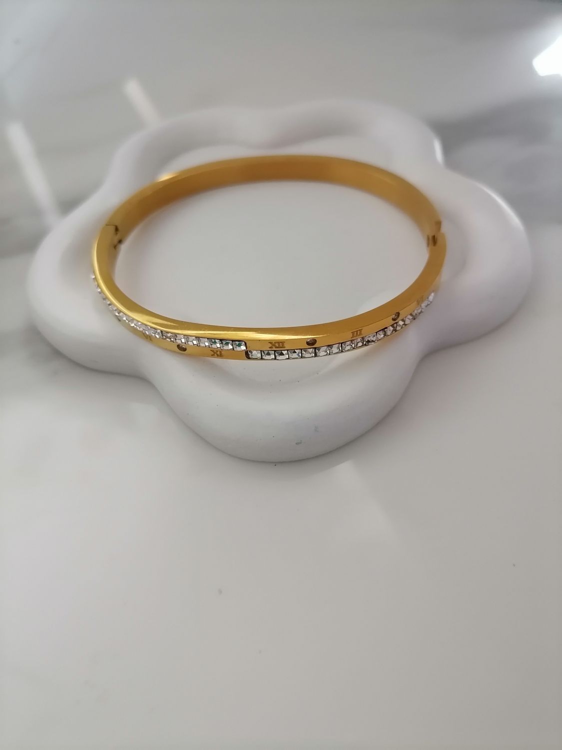 ROMAN BRACELET