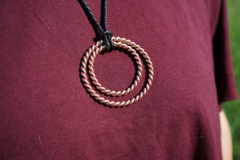 Double Tensor Ring Necklace 144hz