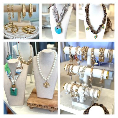 JEWELRY &amp; ACCESSORIES