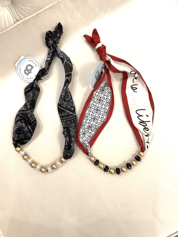 BEADED SCARF NECKLACE