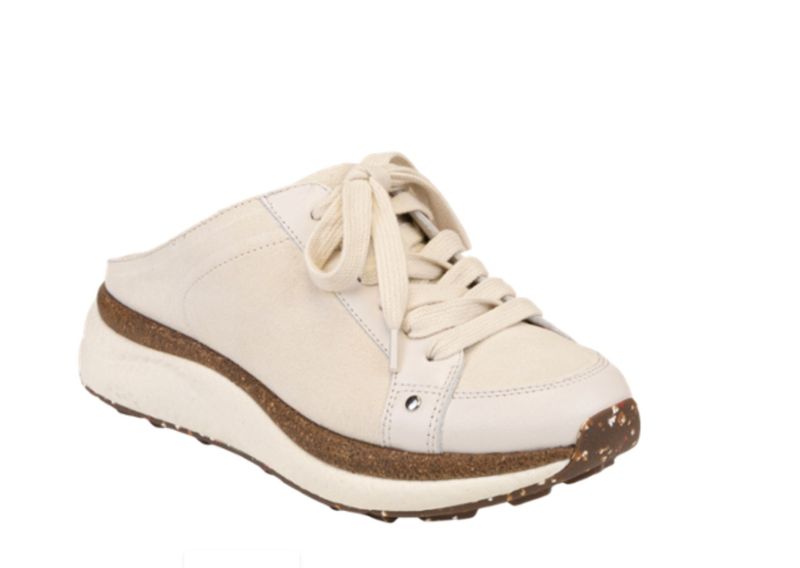 OTBT SWIFT STEP SNEAKER- BONE
