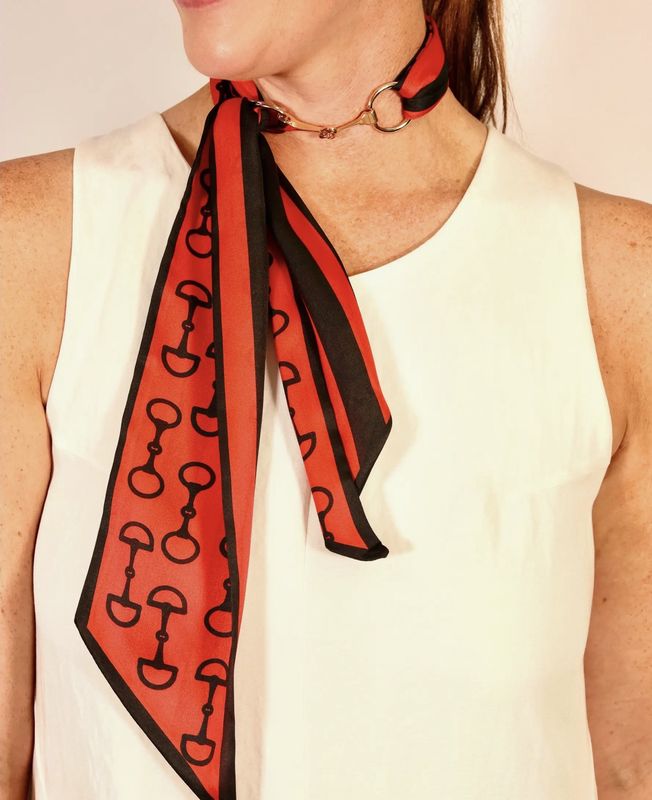 HORSEBIT SCARF NECKLACE