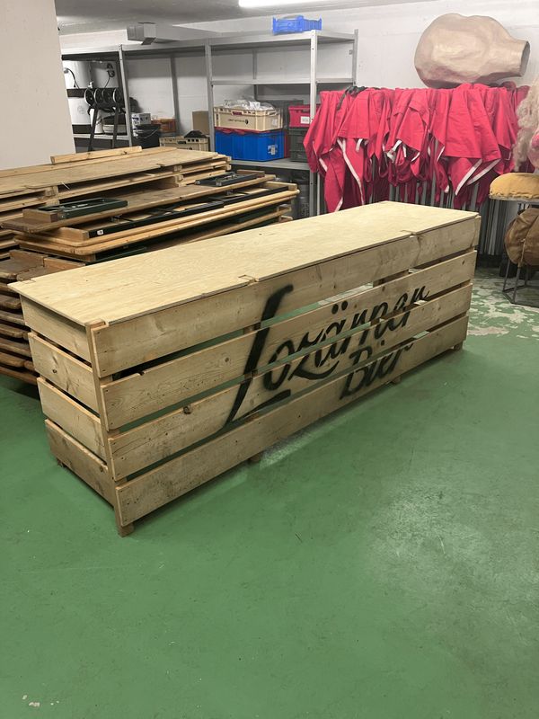 Bartheke Holz