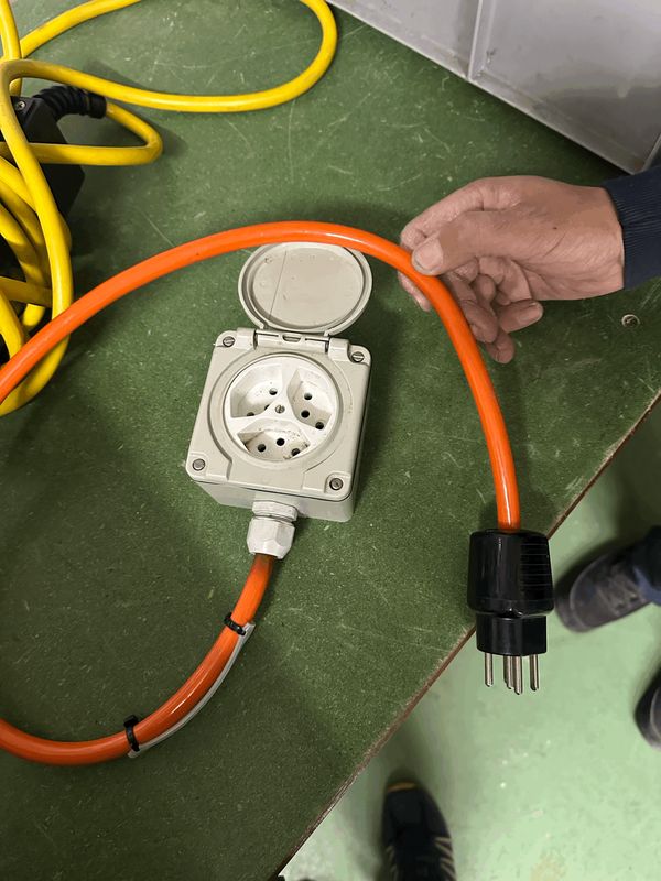 Mehrfachstecker spezial 3x Typ 13 Stecker Typ 15