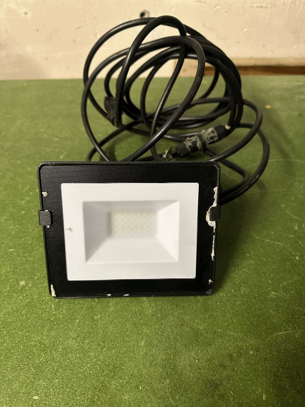 LED Scheinwerfer Bar mit Halterung 20 W