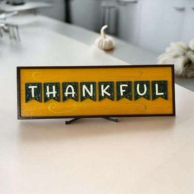 Thankful Thanksgiving Desk Sign Decor