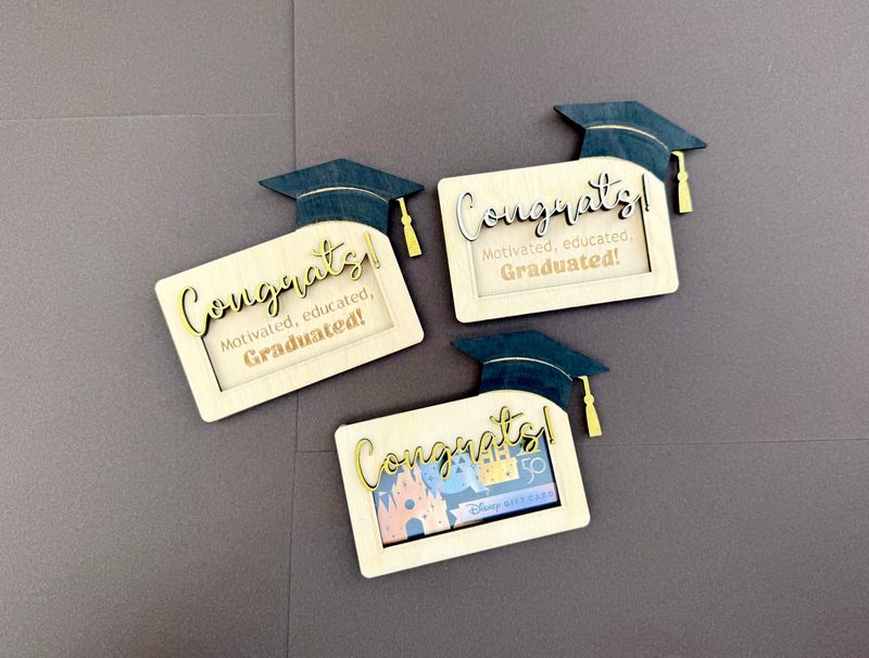 Grad Gift Card Holder &quot;Congratulations!&quot;