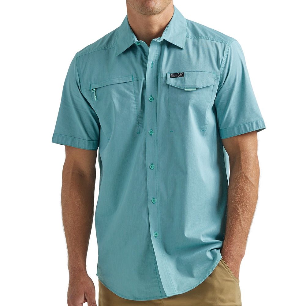 ATG By Wrangler Men&#39;s Asymmetrical Zip Pocket Tidewater Shirt 112331236
