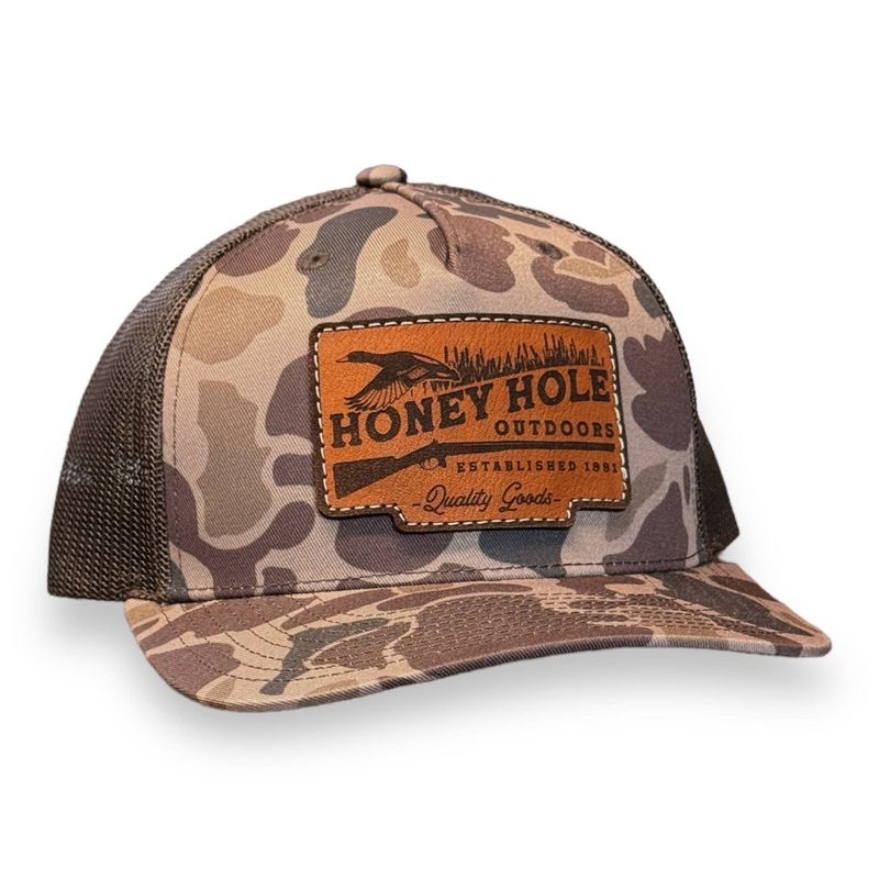 Honey Hole Snapback - Leather Duck Shotty: Camo