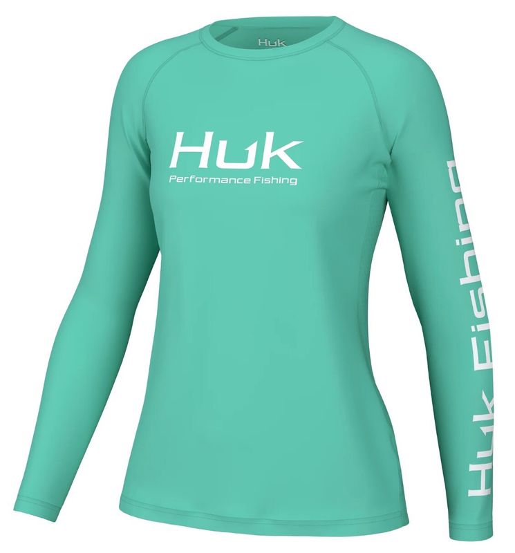 Huk Women&#39;s Pursuit Performance Bermuda Shirt