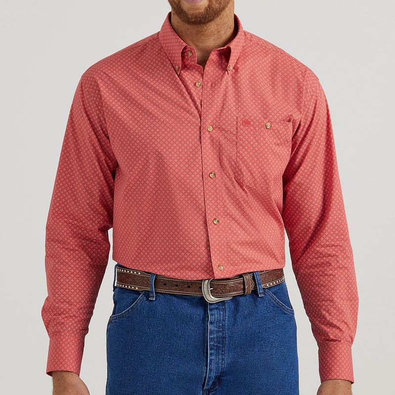 Wrangler Men's Classic Long Sleeve Red Shirt 112344297