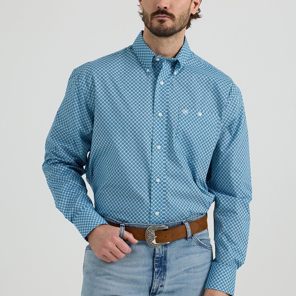Wrangler Men&#39;s Classic Long Sleeve Blue 112344263