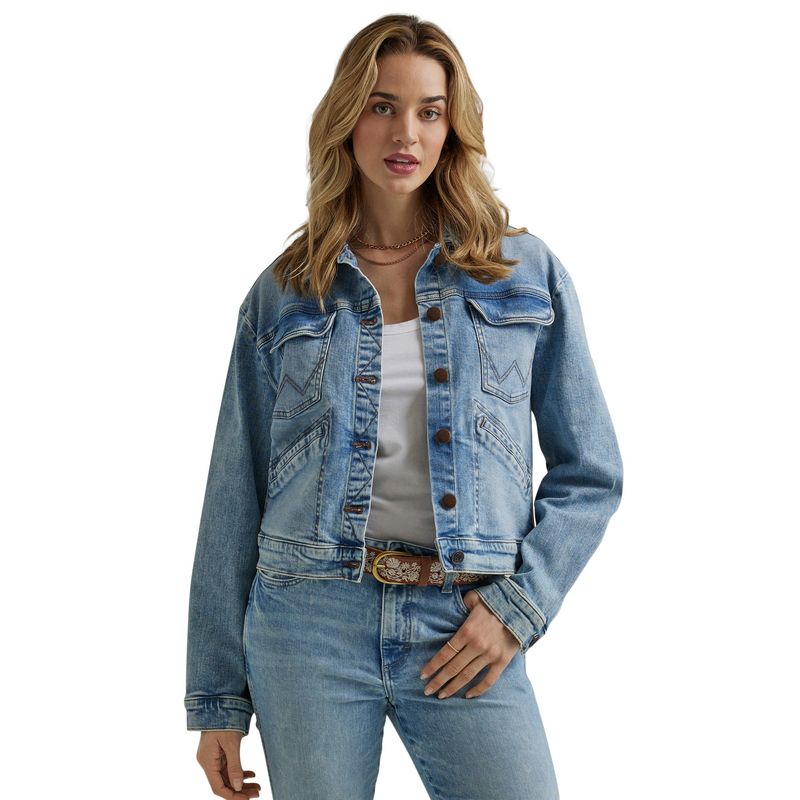 Wrangler Women&#39;s Western Cowboy Jacket Light Wash 112346157