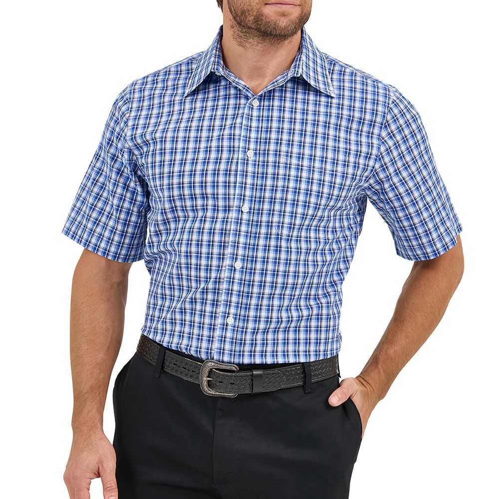 Wrangler Men&#39;s Riata Short Sleeve Blue Plaid Shirt, Size: Medium