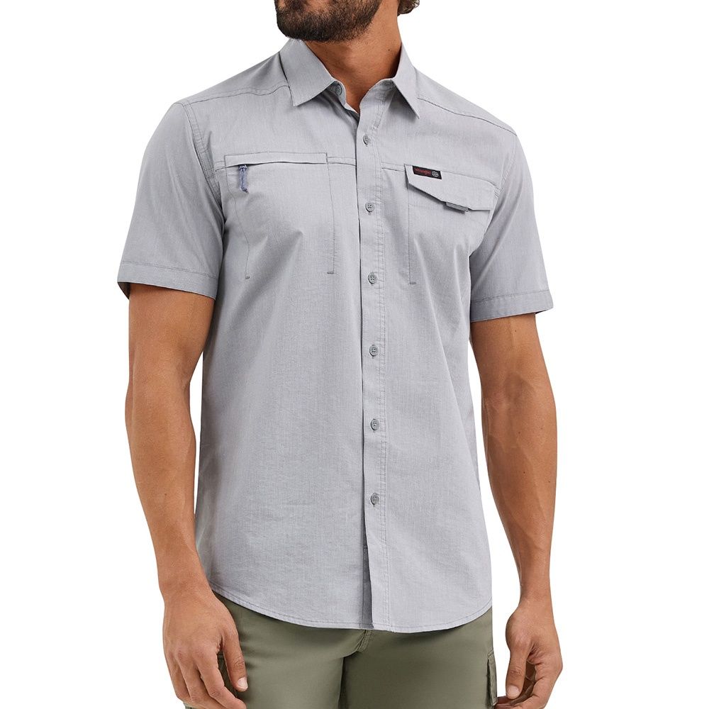 Wrangler Men&#39;s ATG™ Cedar Zip Pocket Shirt – Monument