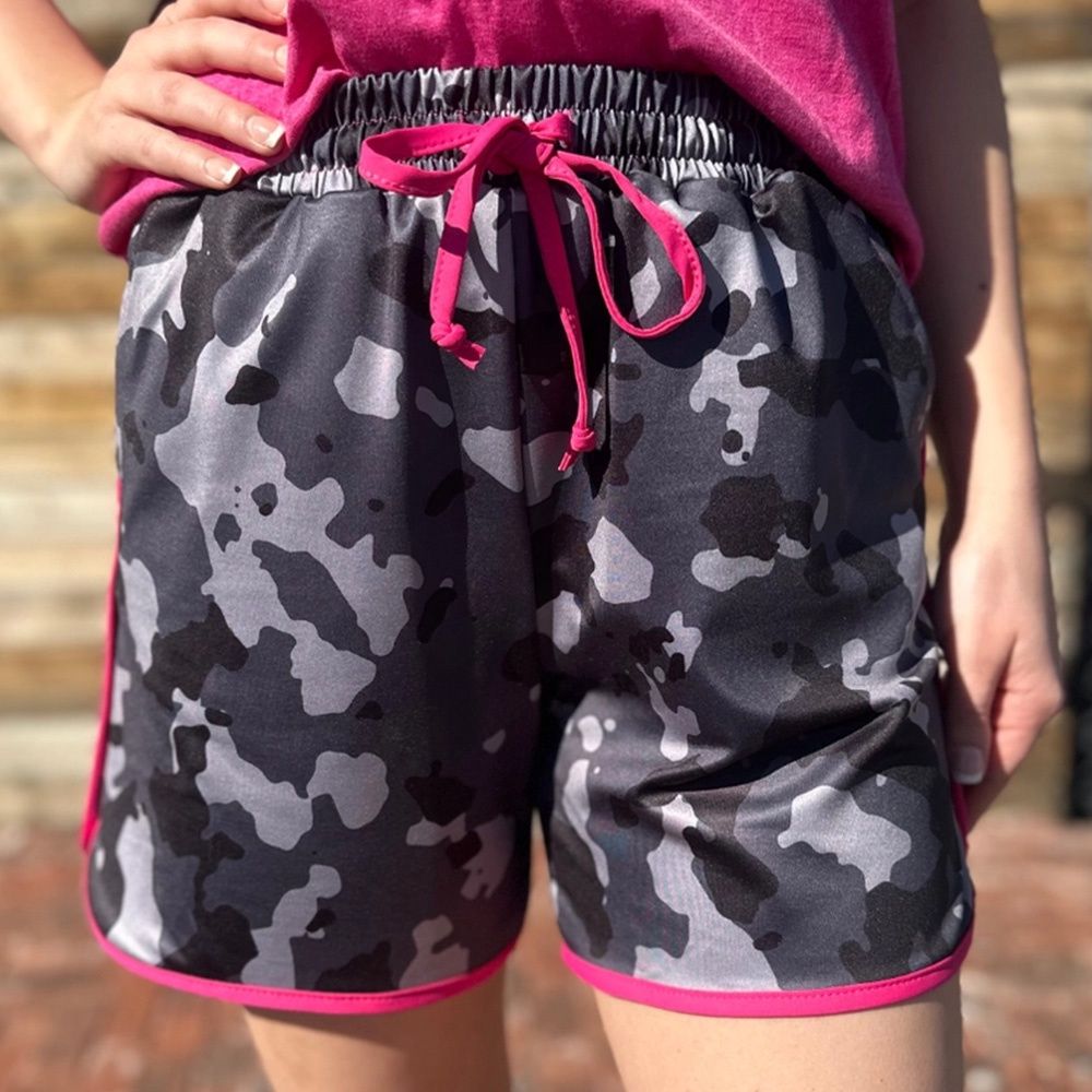 Sterling Kreek Women&#39;s In Plain Sight Long Shorts