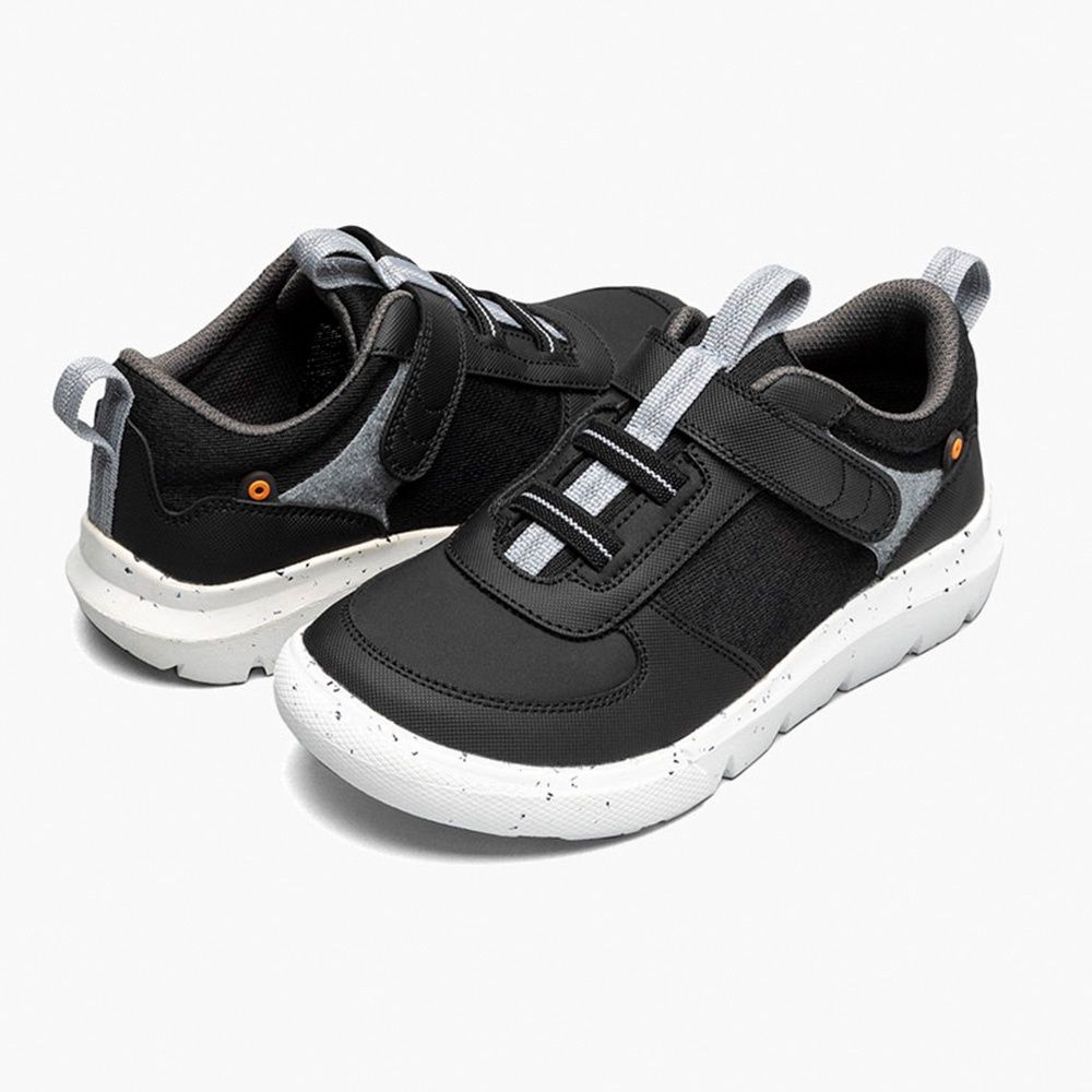 BOGS Kid&#39;s Skyline Kicker Slip Ons – Black