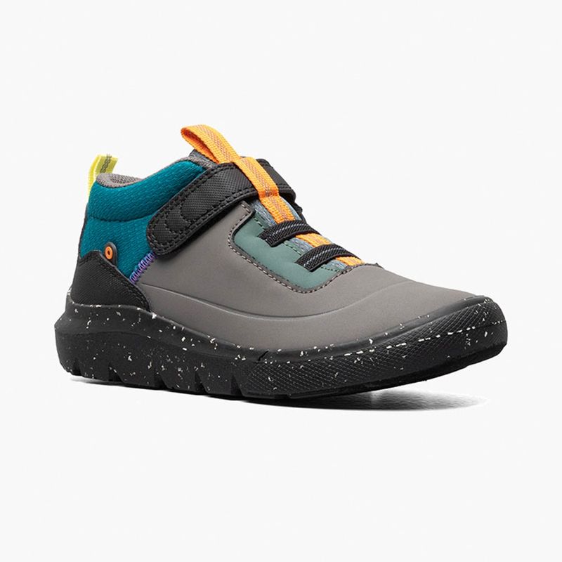 BOGS Kid&#39;s Skyline Mid Black Multi Slip Ons