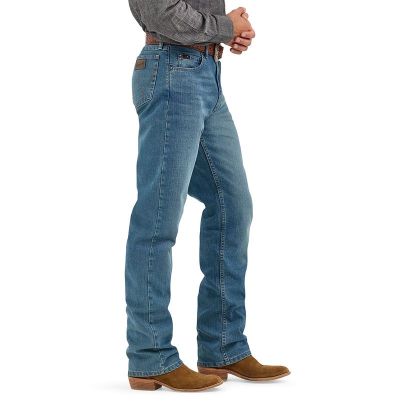 Wrangler Cody Johnson 20X Advanced Comfort 01 Competition Relaxed Fit Jean – Style# 112369005