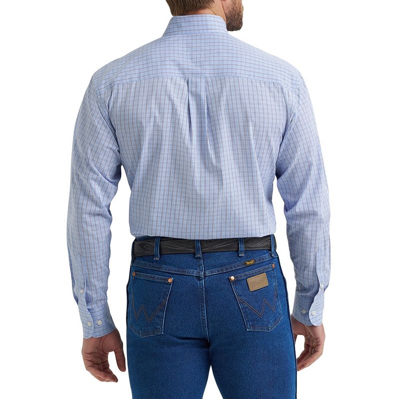 Wrangler Men’s Classic Long Sleeve Relaxed Fit Shirt – Style# 112369442