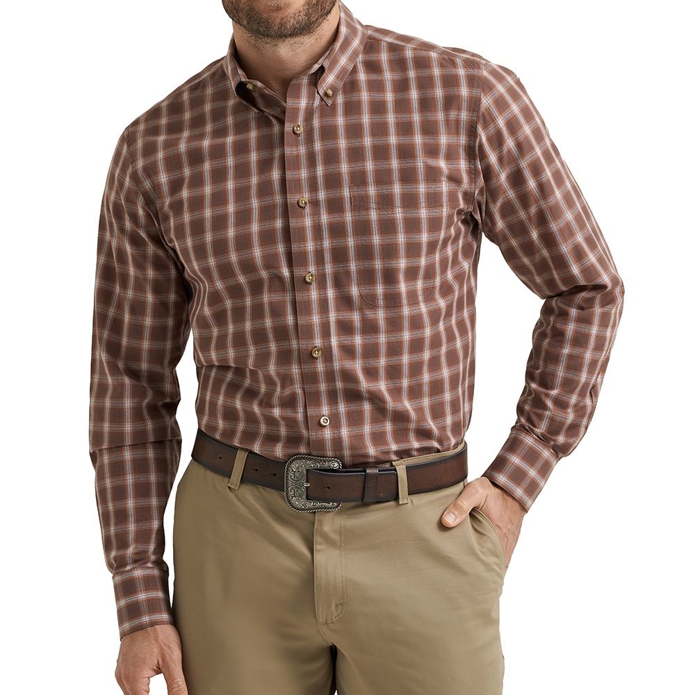 Wrangler Men’s Riata Long Sleeve Classic Dress Shirt – Small Brown Plaid