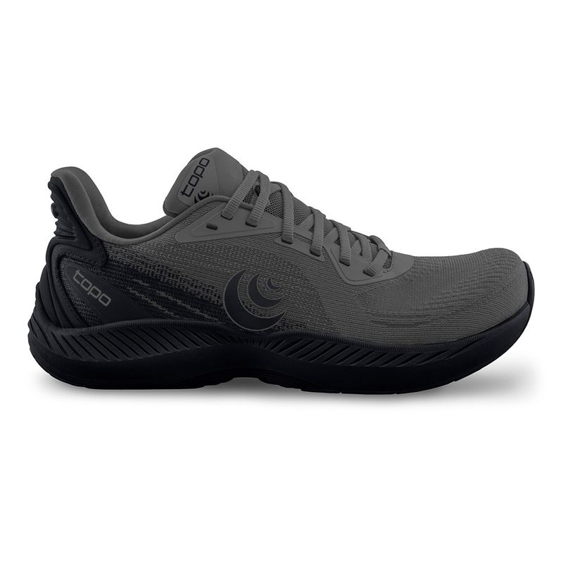 Topo Athletic Men's Fli-Lyte 6 Charcoal / Black Shoe
