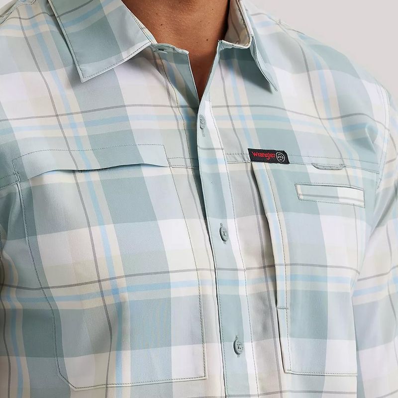 Wrangler ATG Abyss Check shirt chest pocket detail