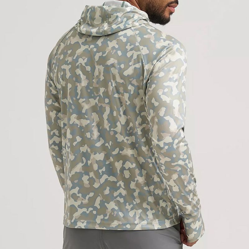 Wrangler ATG Hooded Sun Tee Camo back view
