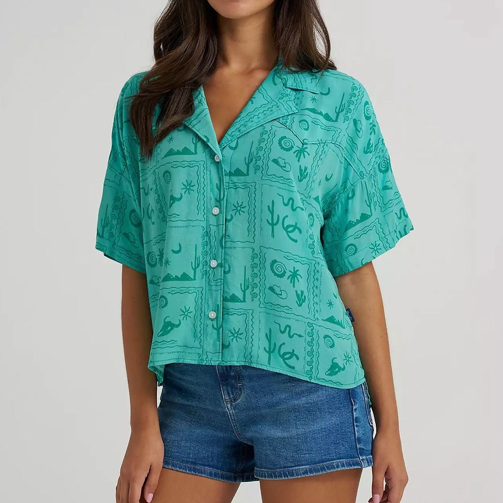 Wrangler® Women's Retro® Cowgirl Camp Shirt – Green Square