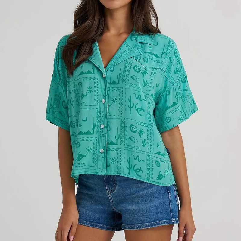 Wrangler® Women's Retro® Cowgirl Camp Shirt – Green Square