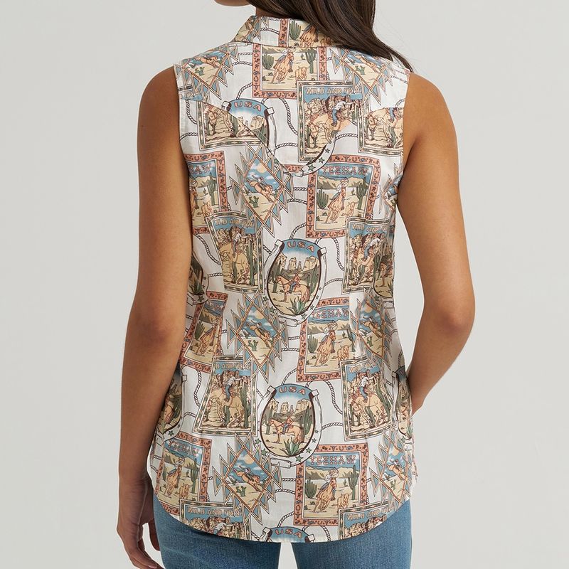 Wrangler Women's Bold Print Western snap shirt back view