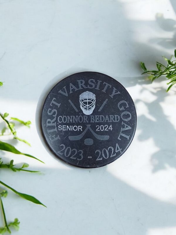 Custom Engraved Hocky Puck