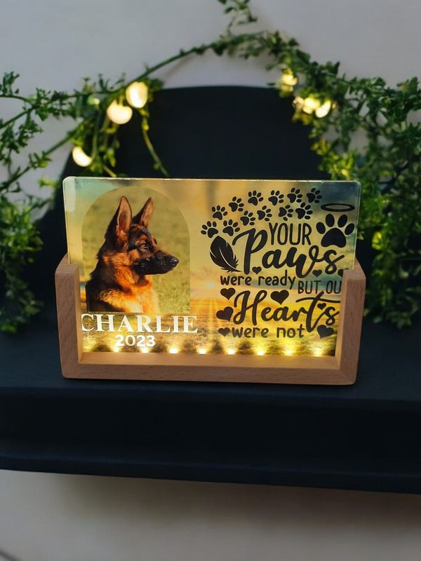 Custom USB LED Memorial Light/ Custom LED Memorial Light with Wooden Base