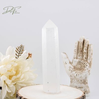 Selenite Tower