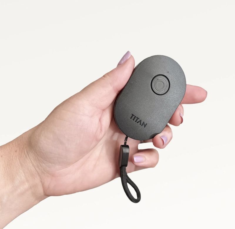 TITAN - Remote control