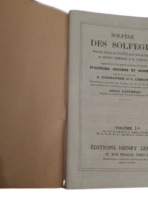 Solfege Des Solfeges Nouvell Edition du Solfege Pour voix de Soprano Book