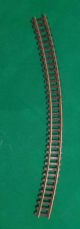 N Scale Track Items